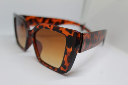 Rectangle Cat Eye Brown Tortoises  Sunglasses - Image 3