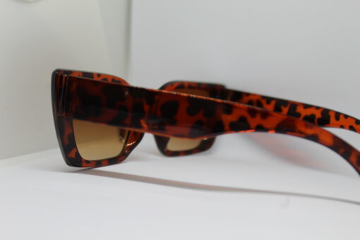 Rectangle Cat Eye Brown Tortoises  Sunglasses - Image 4