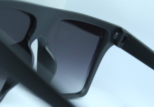Black Rectangle  OverSize Sunglasses - Image 4